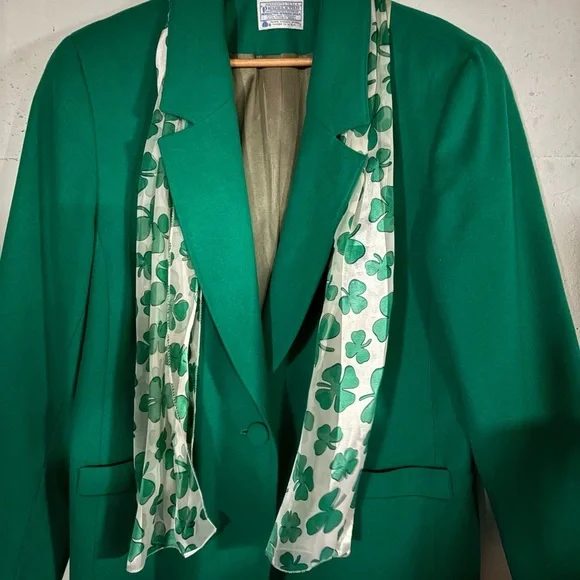 Pendleton pure virgin wool Green Blazer with Shamrock Scarf - Picture 2 of 9